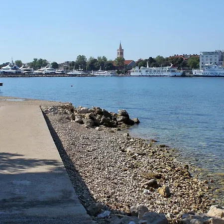 With Parking Space - 17355 Апартаменты Задар