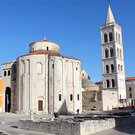 With A Parking Space - 17355 Apartment Zadar