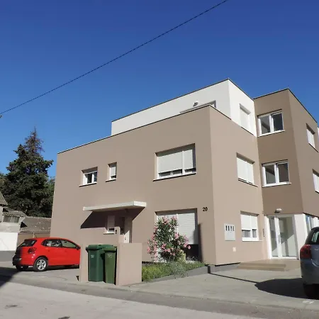 With A Parking Space - 17355 Apartment Zadar